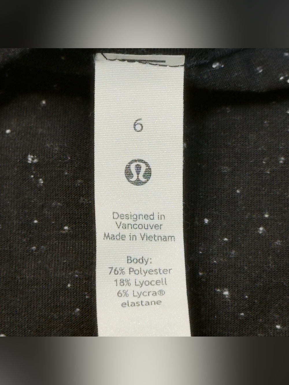Lululemon Speckled Charcoal Black Crewneck T-Shirt Size 6 Lyocell Blend - Picture 3 of 9